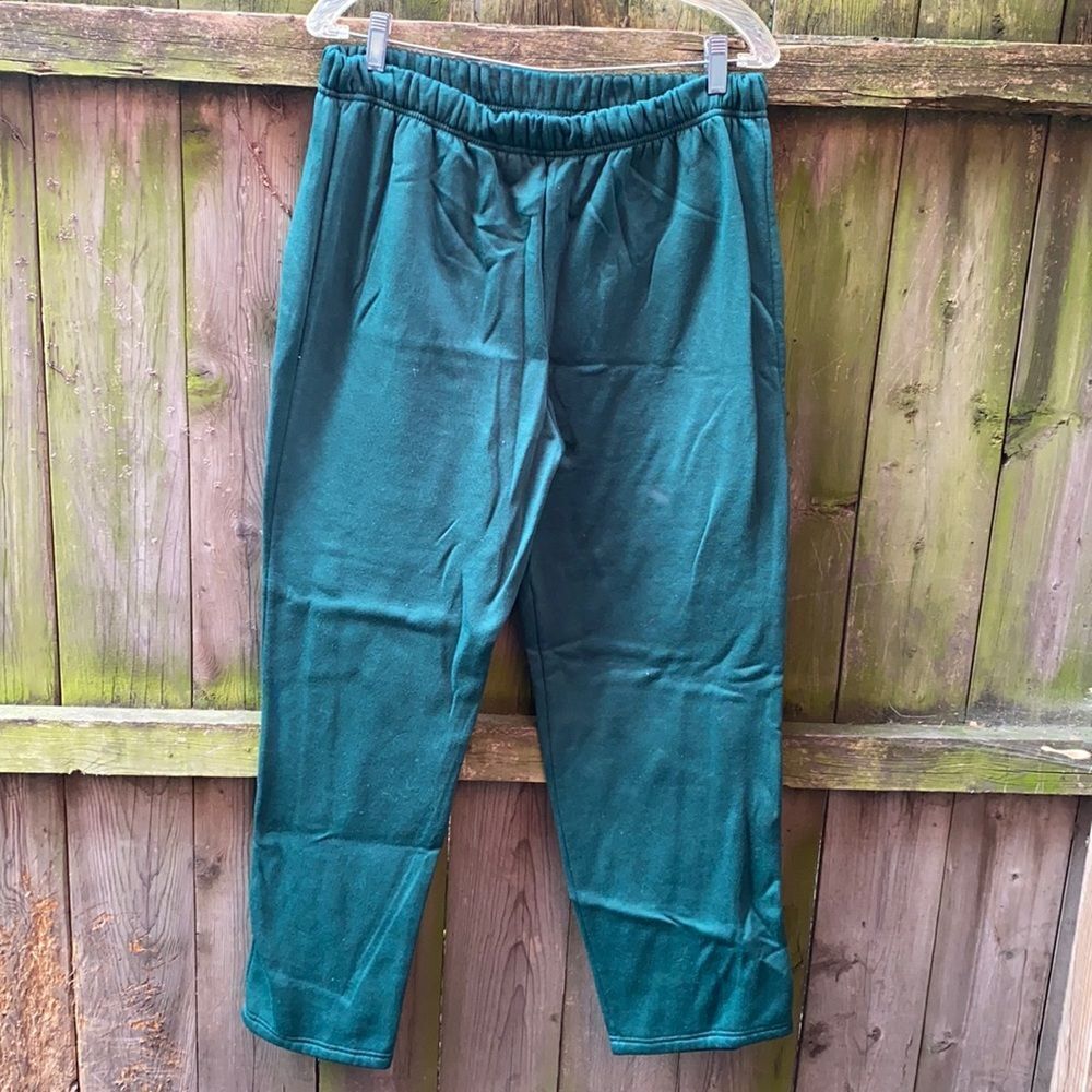 Bobbie Brooks green sweat pants sz. L